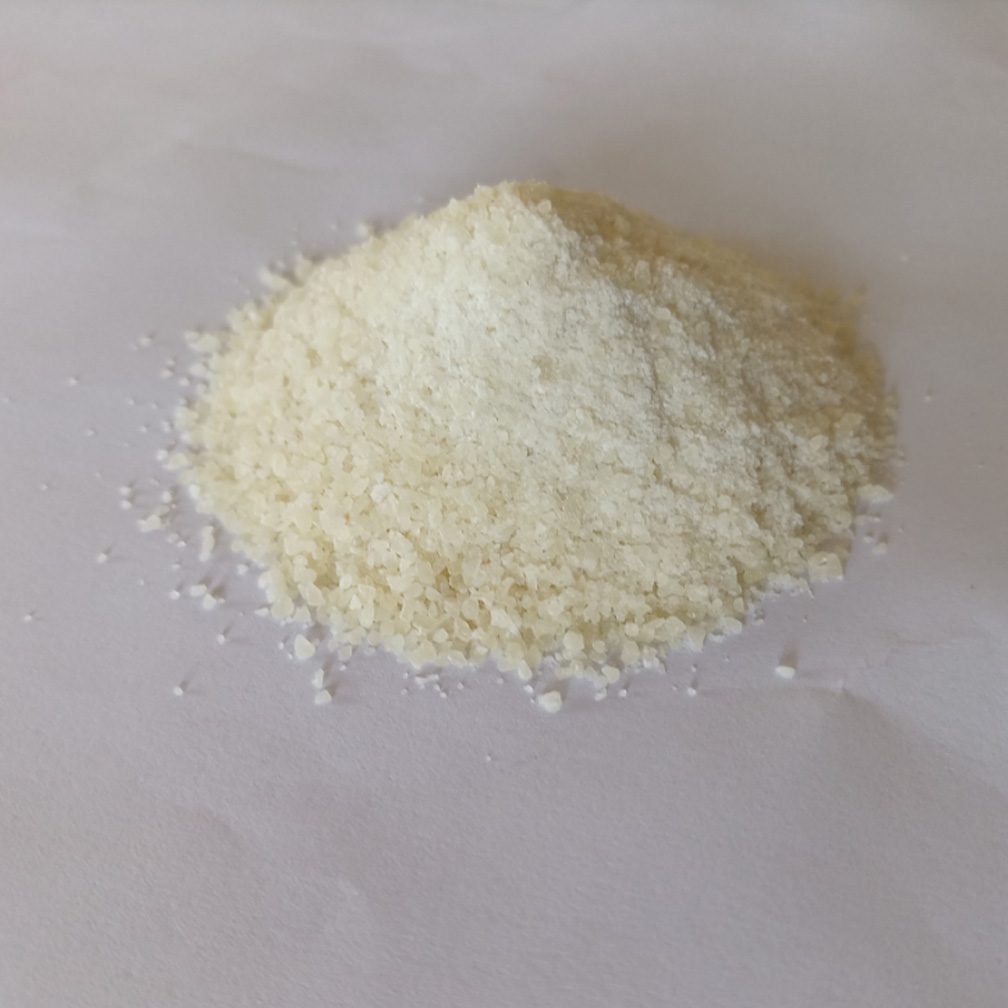 Solid aluminum sulfate