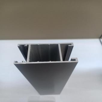 Custom Aluminum Window Profiles with Fluorocarbon Powder Spraying