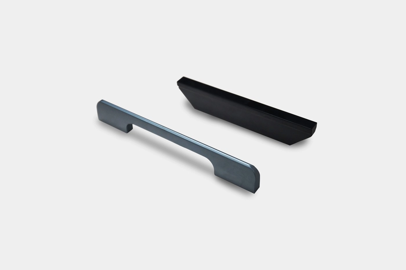 Aluminum handle